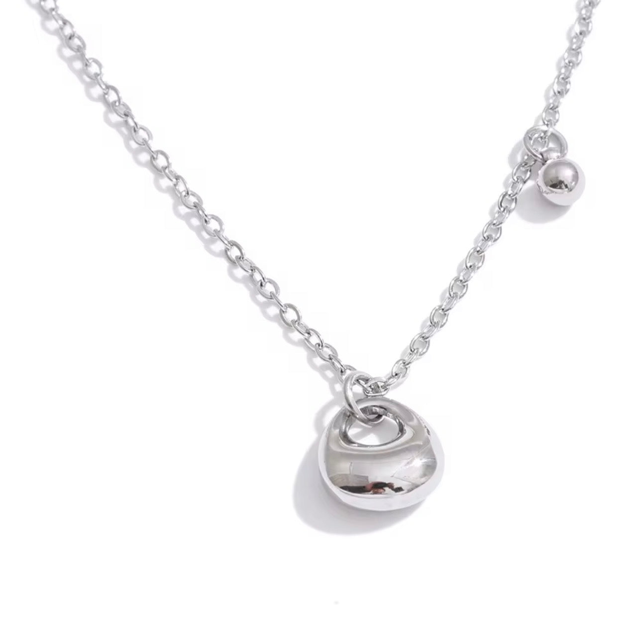 Collier Alice
